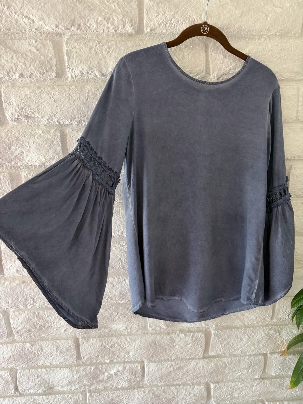 Spense Slate Blue Bell Sleeve Blouse with Lace Trim Sz S  M-7